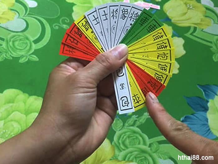 cách chơi bài Tứ Sắc